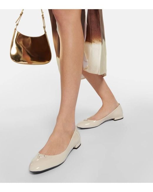 Prada Logo Patent Leather Ballet Flats in Natural | Lyst UK