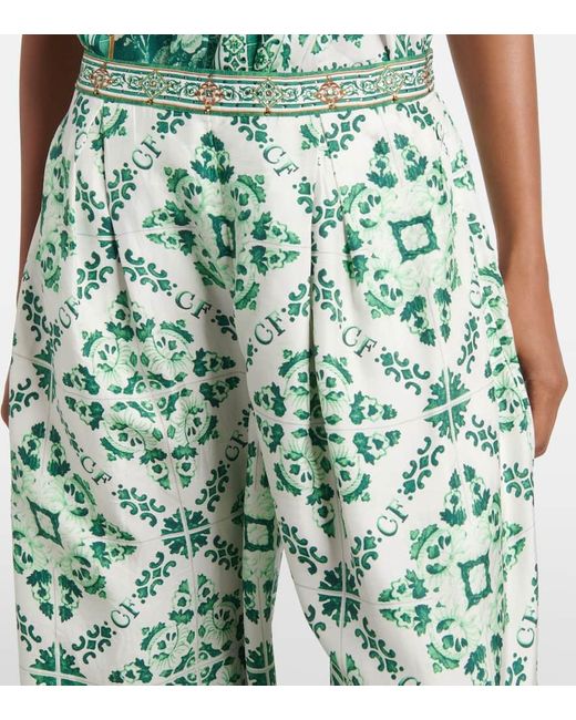 Pantalon Ample Imprime En Soie Camilla en coloris Green