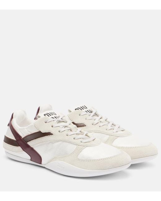 Miu Miu White Sneakers Gymnasium Mit Veloursleder