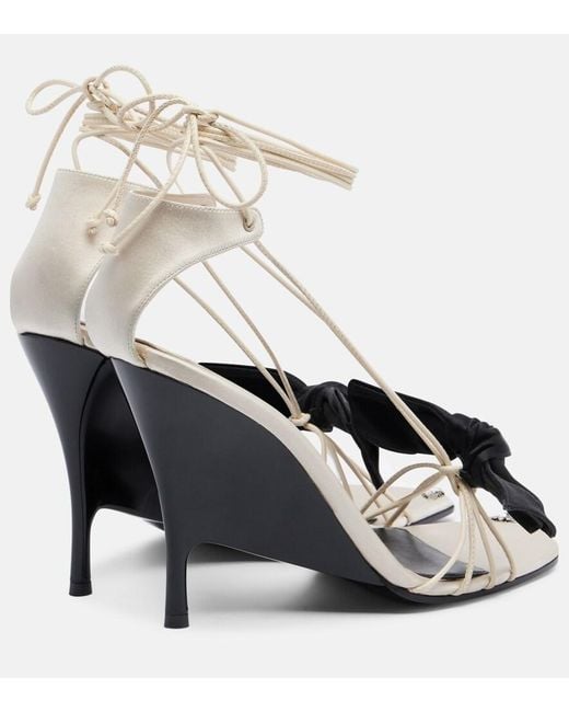 McQueen White Koko Bow-Detail Wedge Sandals