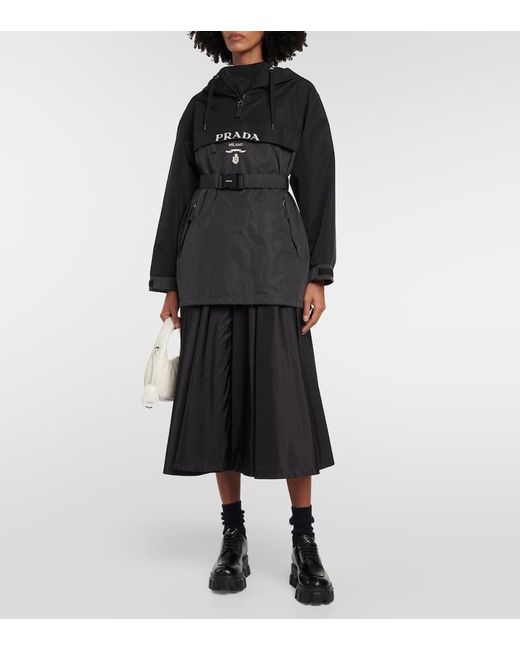 Impermeable Con Capucha Y Cinturon Prada de color Black