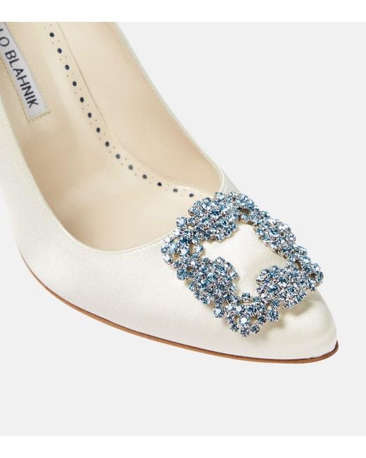 Manolo Blahnik White Bridal Hangisi 105 Embellished Satin Pumps