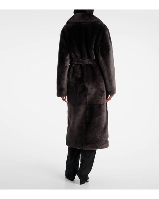 Cappotto di Yves Salomon in Black
