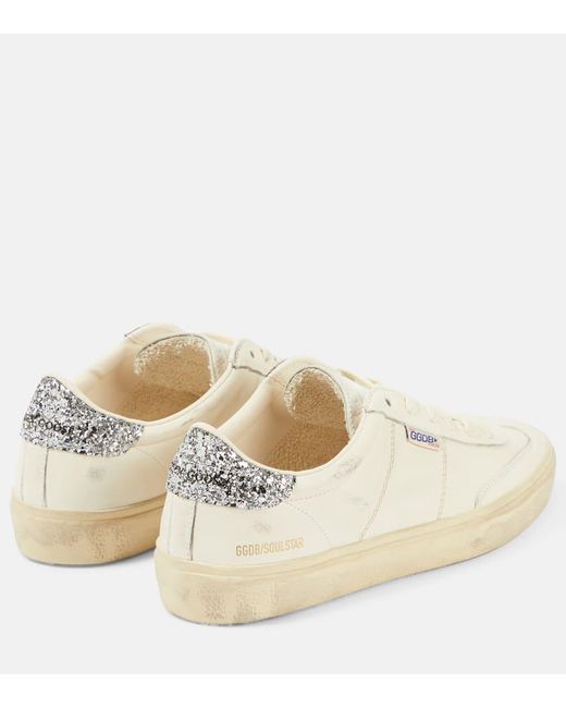 Sneakers Soul-Star in pelle con glitter di Golden Goose Deluxe Brand in White