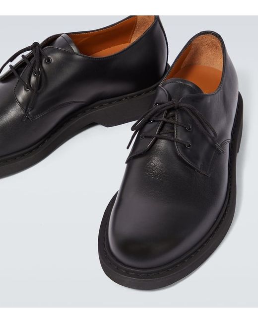 Zapatos derby de piel Common Projects de hombre de color Black