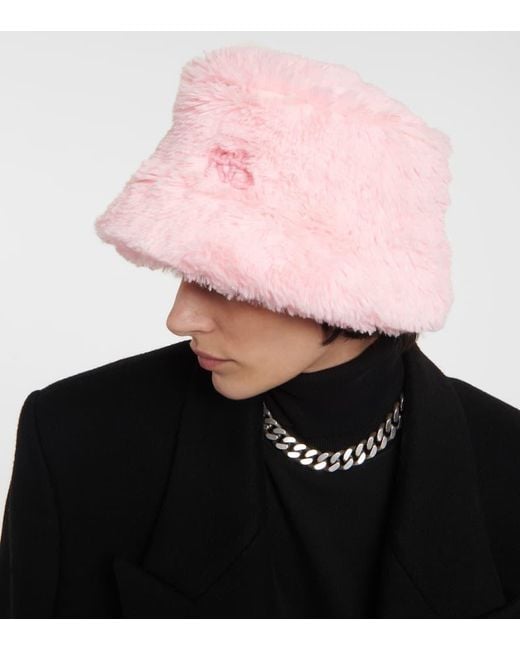 Ruslan Baginskiy Pink Hut Aus Faux Fur