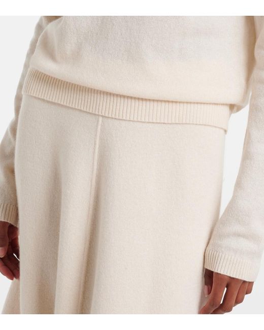 Jardin Des Orangers White Floral-Applique Wool And Cashmere Sweater