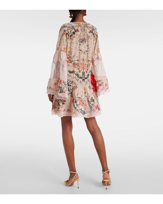 Vestido corto de crepe de seda floral Camilla de color Natural