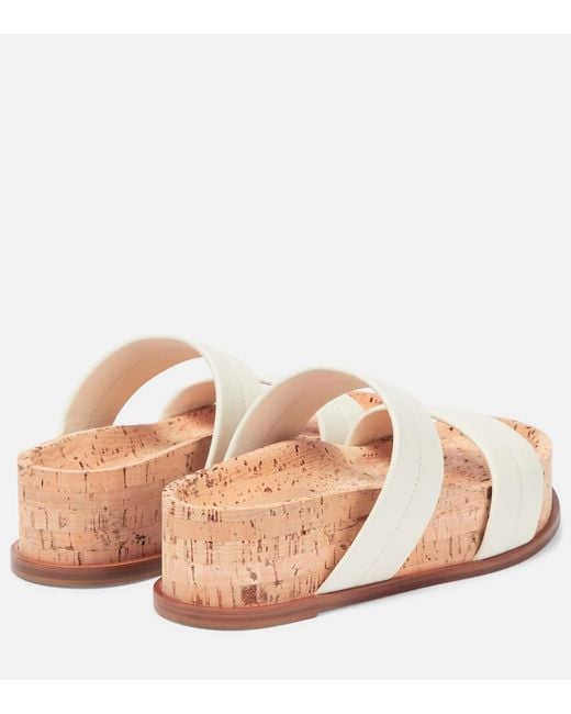 Sandalias Striker De Piel Gabriela Hearst de color Pink