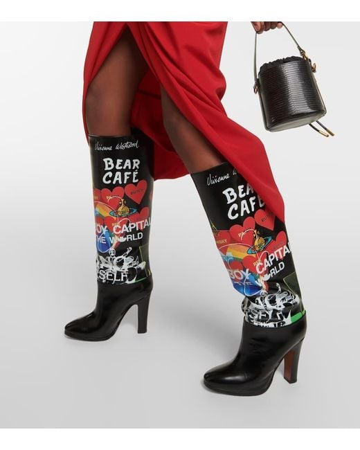 Vivienne Westwood Red Bedruckte Stiefel Midas aus Leder
