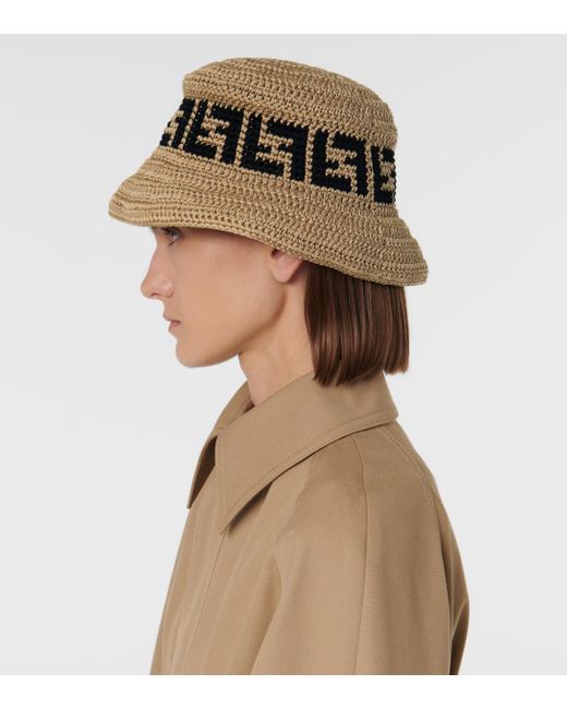 Fendi Ff Logo Crochet Bucket Hat in Natural | Lyst display picture 2