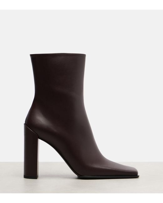 Alaïa Brown Leather Ankle Boots