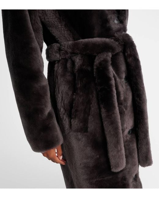 Cappotto di Yves Salomon in Black