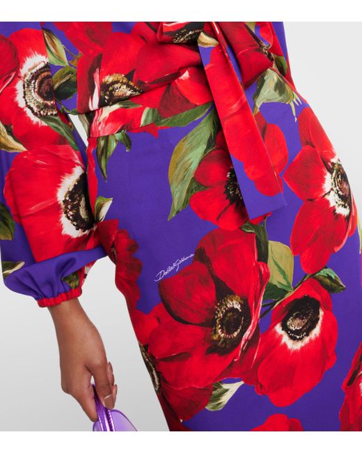 Jupe crayon en soie melangee a fleurs Dolce & Gabbana en coloris Red