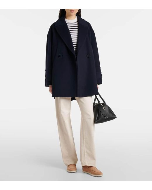 Tod's Natural Loafers Gommino Aus Veloursleder