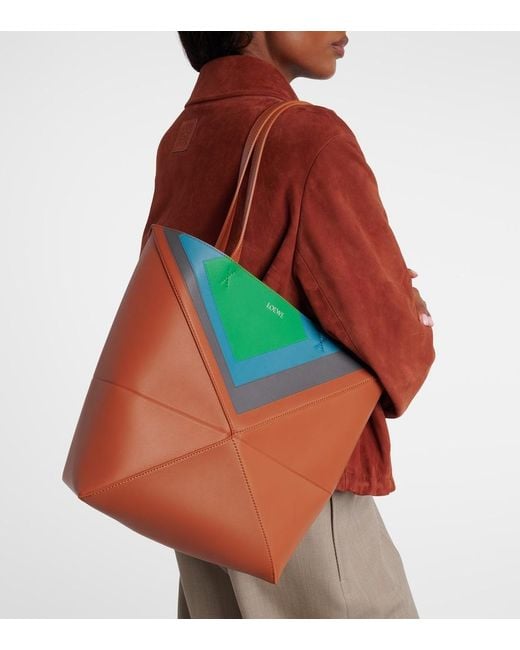 X Albares di Loewe in Red