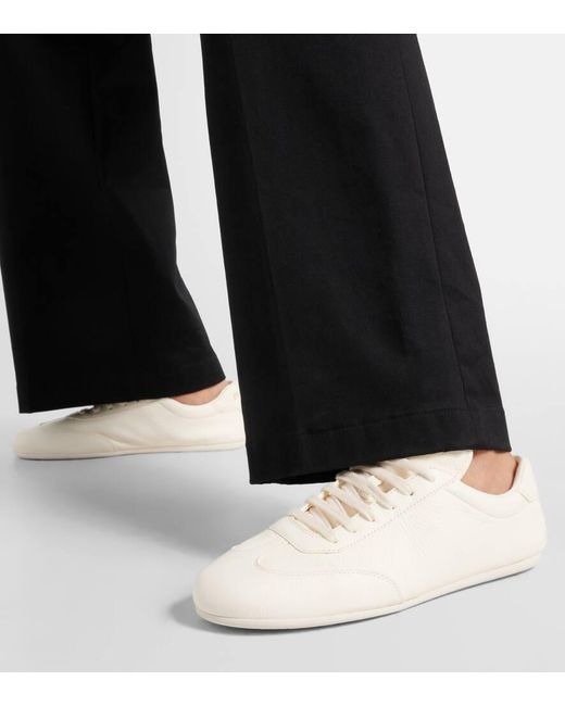 Zapatillas de piel Prada de color White