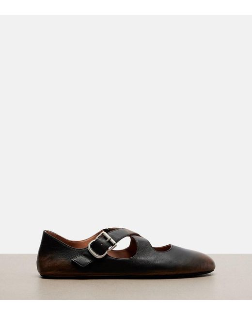Alaïa Brown Leather Ballet Flats