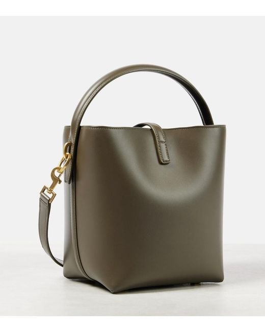 Bolso Saco Le 37 De Piel Saint Laurent de color Green
