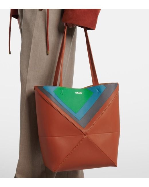 X Albares di Loewe in Red