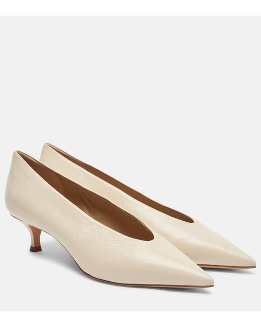 Le Monde Beryl Natural Babouche 40 Leather Pumps