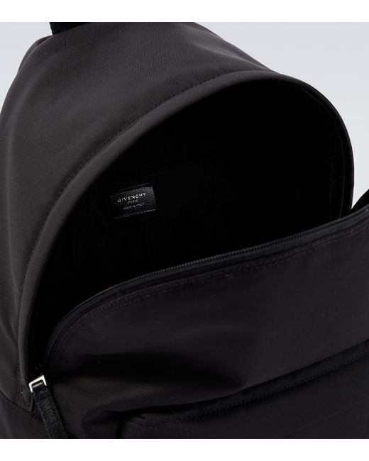 Mochila Essential U Givenchy de hombre de color Black