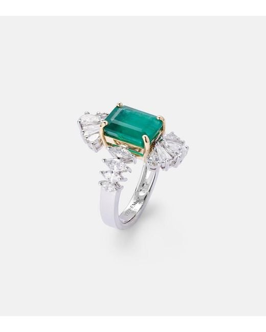 YEPREM White Reign Supreme 18Kt Ring With Diamonds And Emerald