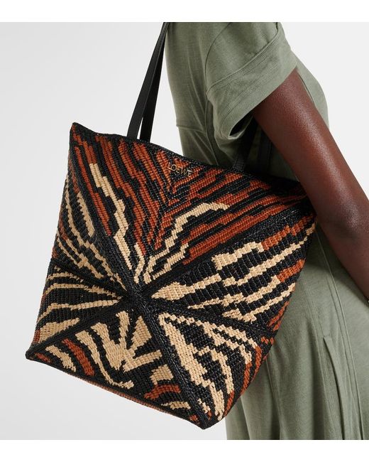 Loewe White Paula's Ibiza Tote Bag Puzzle Fold Medium