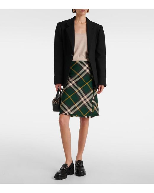 Tod's Black Leather Loafer Pumps