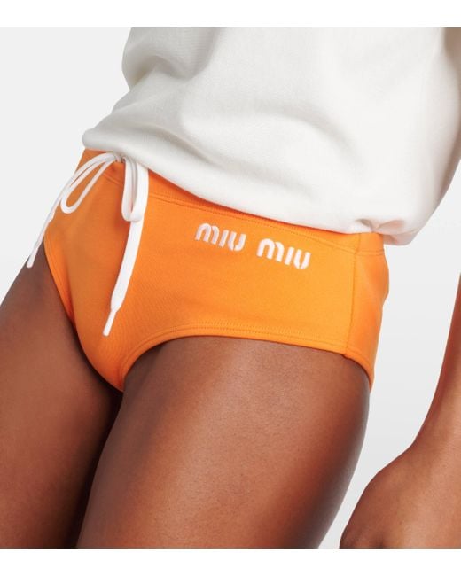 Culotte de bikini a logo Miu Miu en coloris Orange