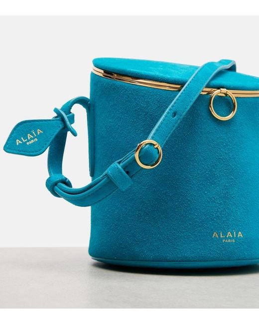 Sac Seau La Canette Small En Daim Alaïa en coloris Blue