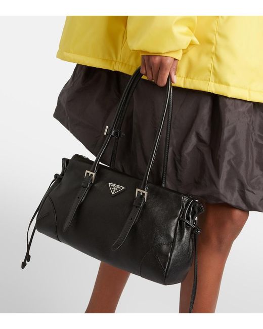 Borsa Bonnie Medium di Prada in Black