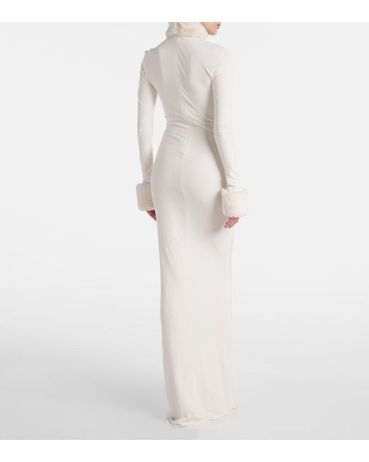 The New Arrivals Ilkyaz Ozel White Robe Priscilla Aus Satin