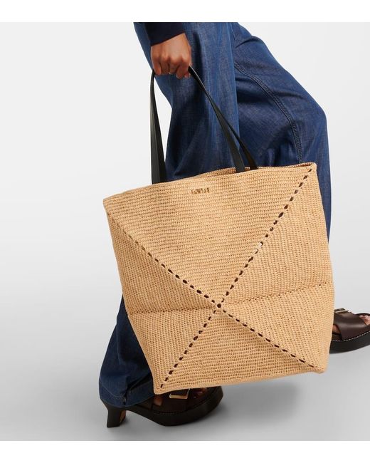 Loewe Natural Tote Puzzle Fold XL aus Raffiabast