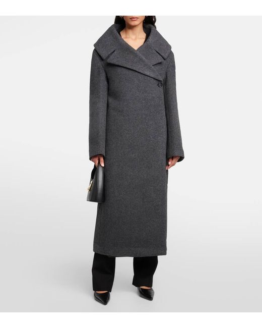 Cappotto oversize in misto lana di Totême  in Black