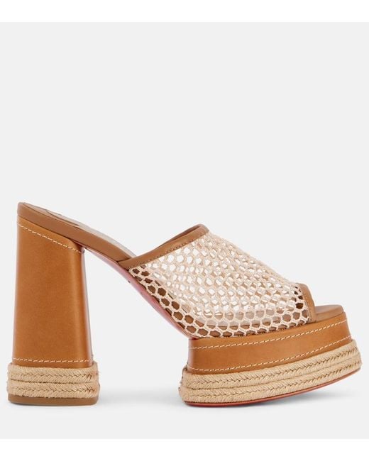 Mules Almeja 130 Con Plateau di Christian Louboutin in Brown