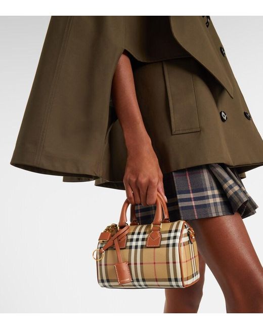 Borsa Check Mini di Burberry in Brown