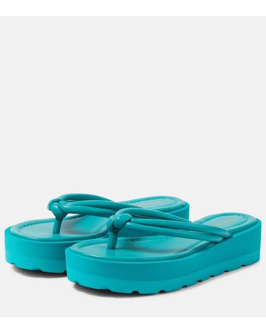 Tongs A Plateforme En Cuir Gianvito Rossi en coloris Blue