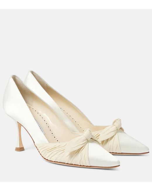Manolo Blahnik White Terka Bow-Detail Satin Pumps