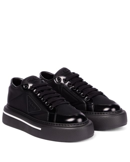 Prada Black Sneakers Macro aus Re-Nylon und Leder