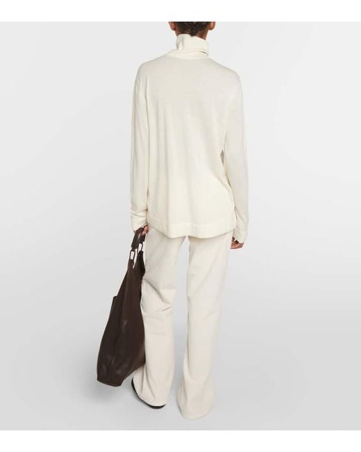 Pull A Col Roule Fulton En Cachemire The Row en coloris Natural