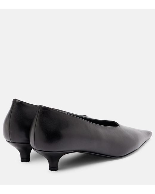 Totême Black Leather Pumps