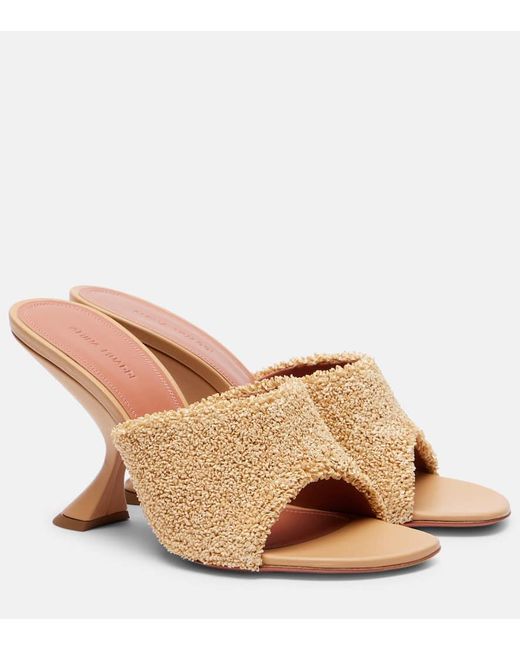 Mules Taylor 90 De Efecto Rafia AMINA MUADDI de color Brown
