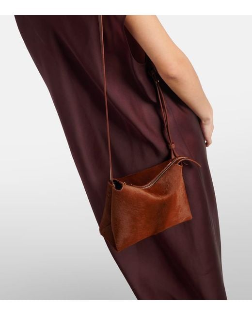 Sac A Bandouliere Lina Medium En Cuir Facon Poulain Khaite en coloris Brown