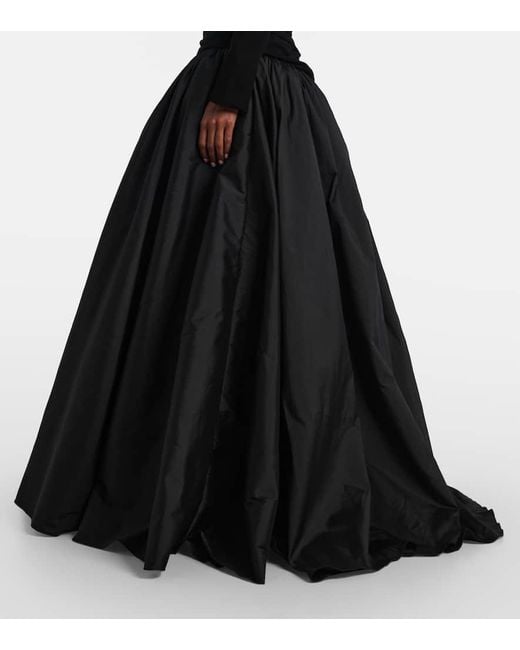 Marmar Halim Black Robe
