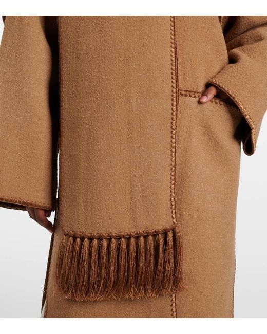 Manteau Brun Clair À Points De Feston Et À Écharpe Totême  en coloris Natural