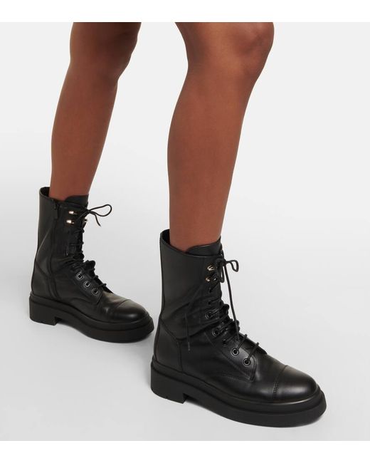 High boots Jimmy Choo de color Black