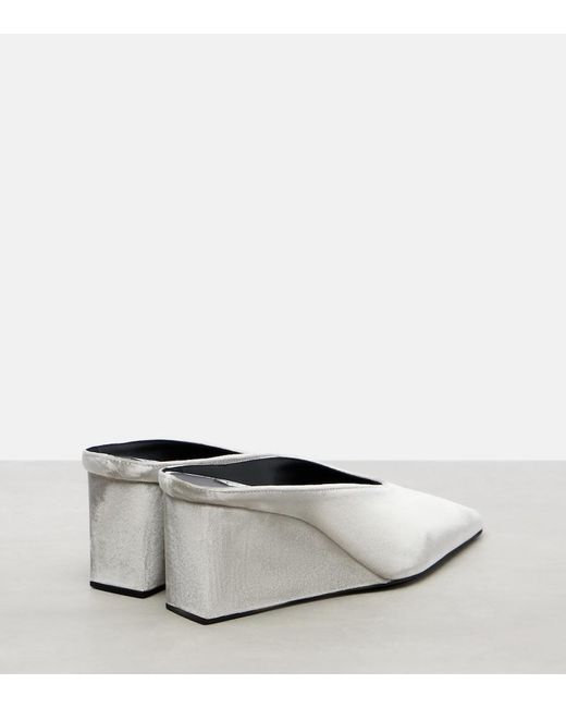 Alaïa White Cube 75 Velvet Wedge Pumps