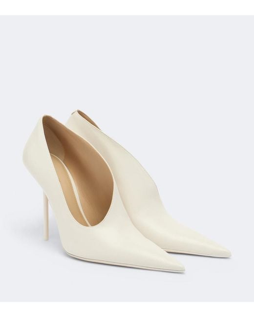 Victoria Beckham White Sloane Leather Pumps
