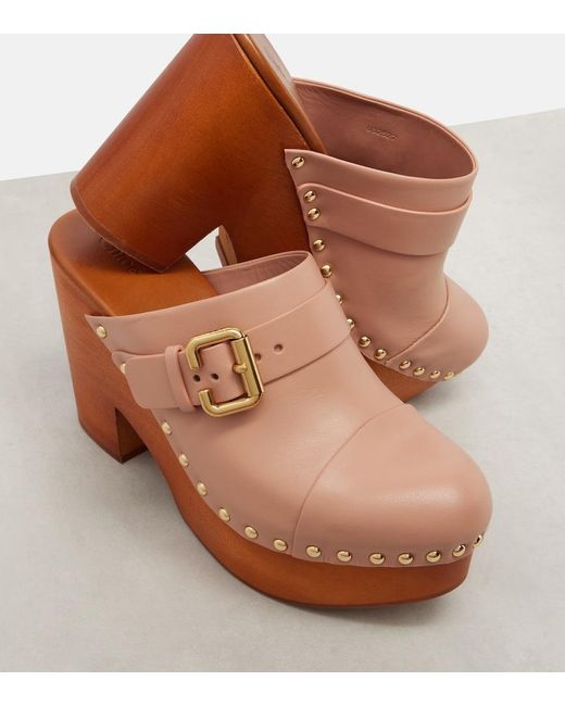 Chloé Brown Jeannette 80 Studded Leather Clogs